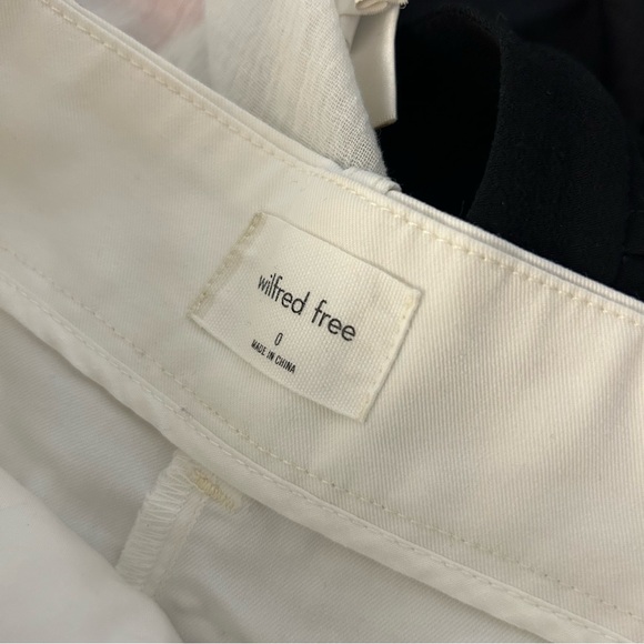 Aritzia Wilfred Free Day Off Pants in White - Picture 9 of 10